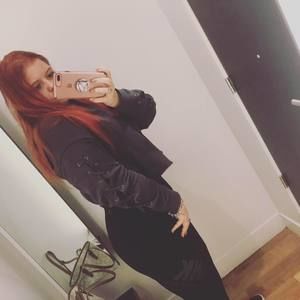 Meet your Posher, Adele